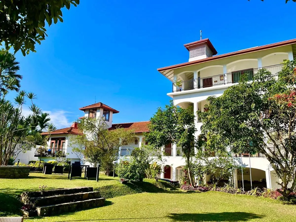 Elegant Hotel Kandy 4*,  Šrí Lanka