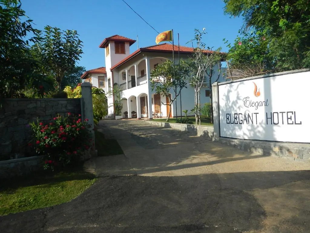 Elegant Hotel Kandy 4*,  Šrí Lanka