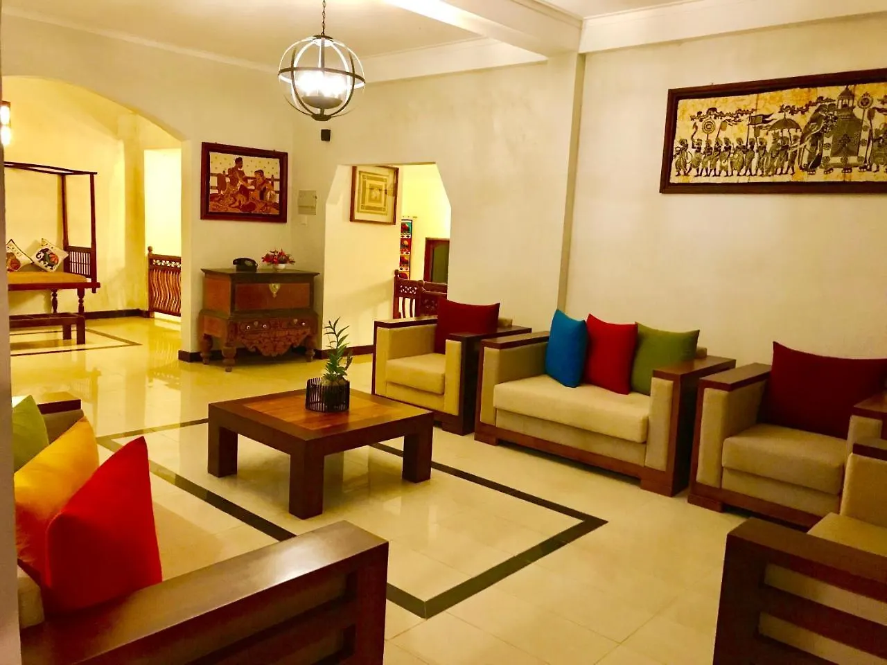 Elegant Hotel Kandy