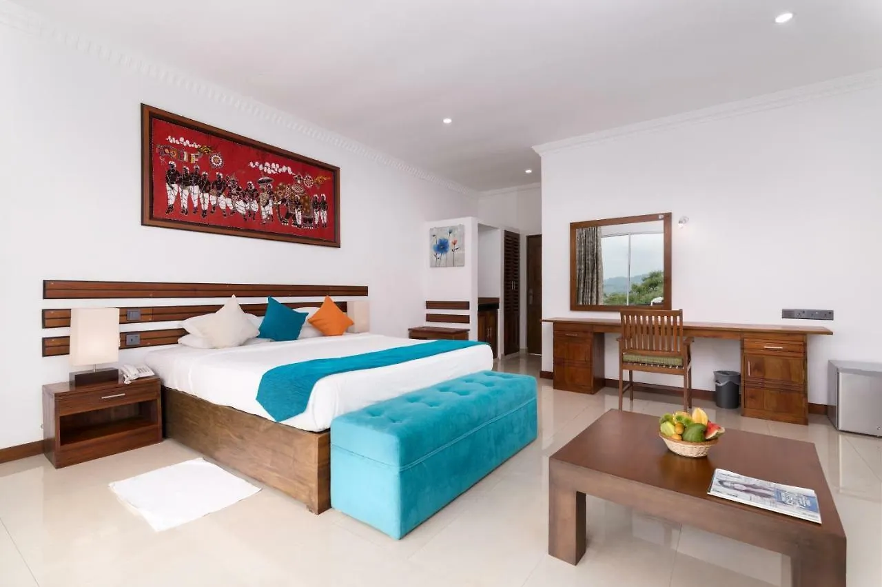 Elegant Hotel Kandy